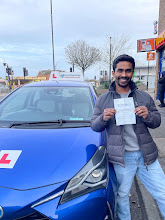 Pupil with a pass certificate